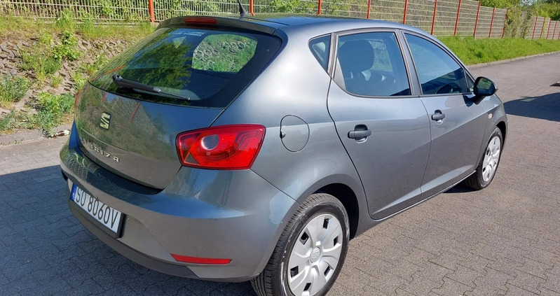 Seat Ibiza cena 25000 przebieg: 265000, rok produkcji 2017 z Sosnowiec małe 211